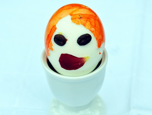 Dr. P.eggy Brainfood, Schirmherrin der Tellerrand-Serie zum Month of the Brain. © muehleib