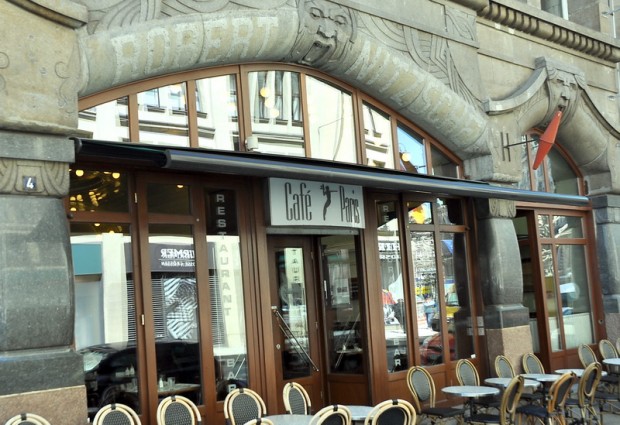 TR Cafe Paris 03